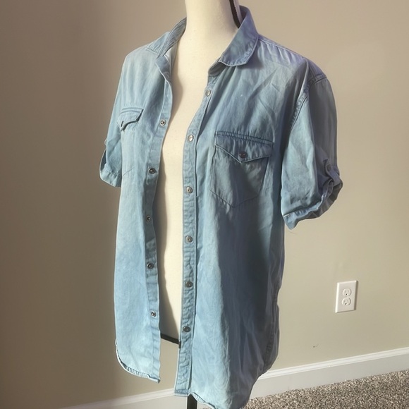 Calvin Klein denim button down over sized collared shirt - Picture 2 of 5